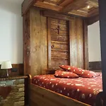 Le Petit Coeur