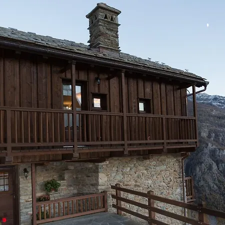 Le Petit Coeur 招待所 Fontainemore